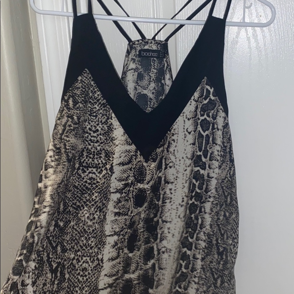 Boohoo snake top